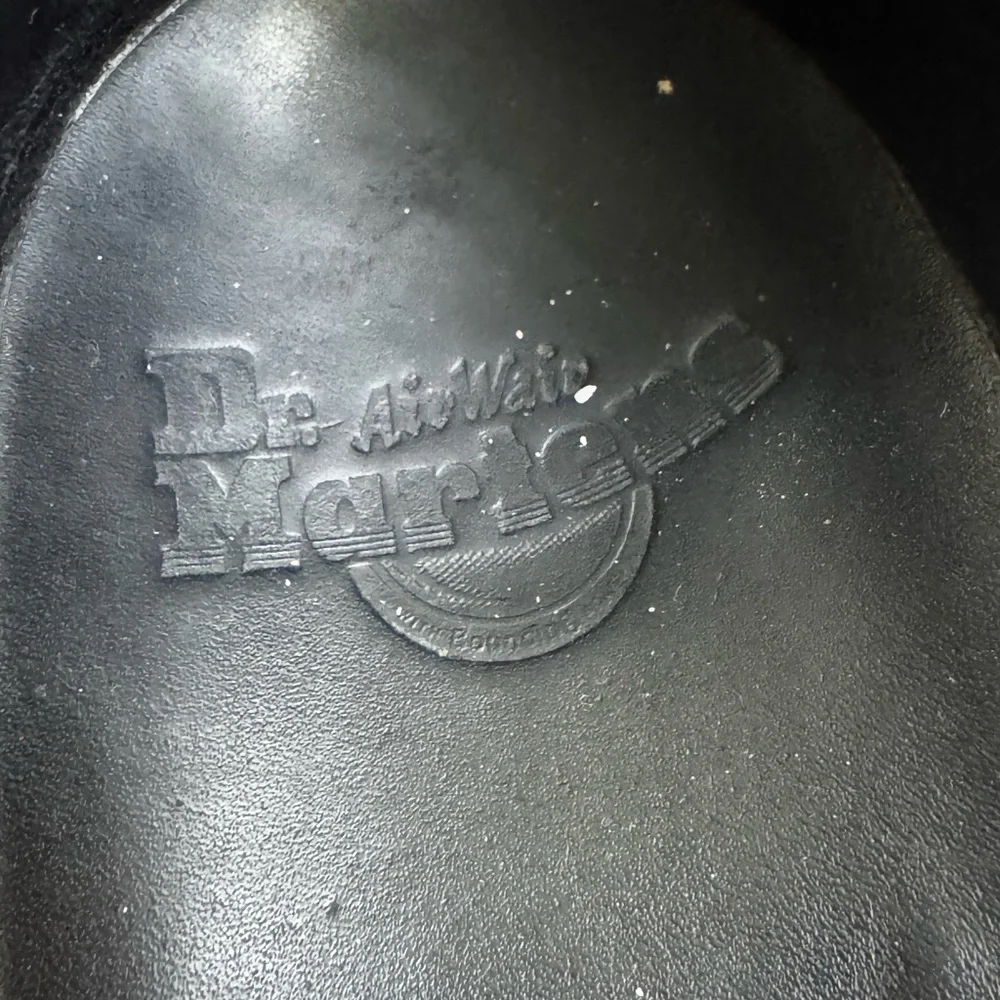 Dr. Martens Gray Sandals – Size 7